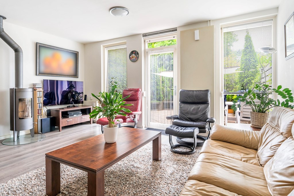 Tussenwoning te koop: Doevenkamp 50, Assen
