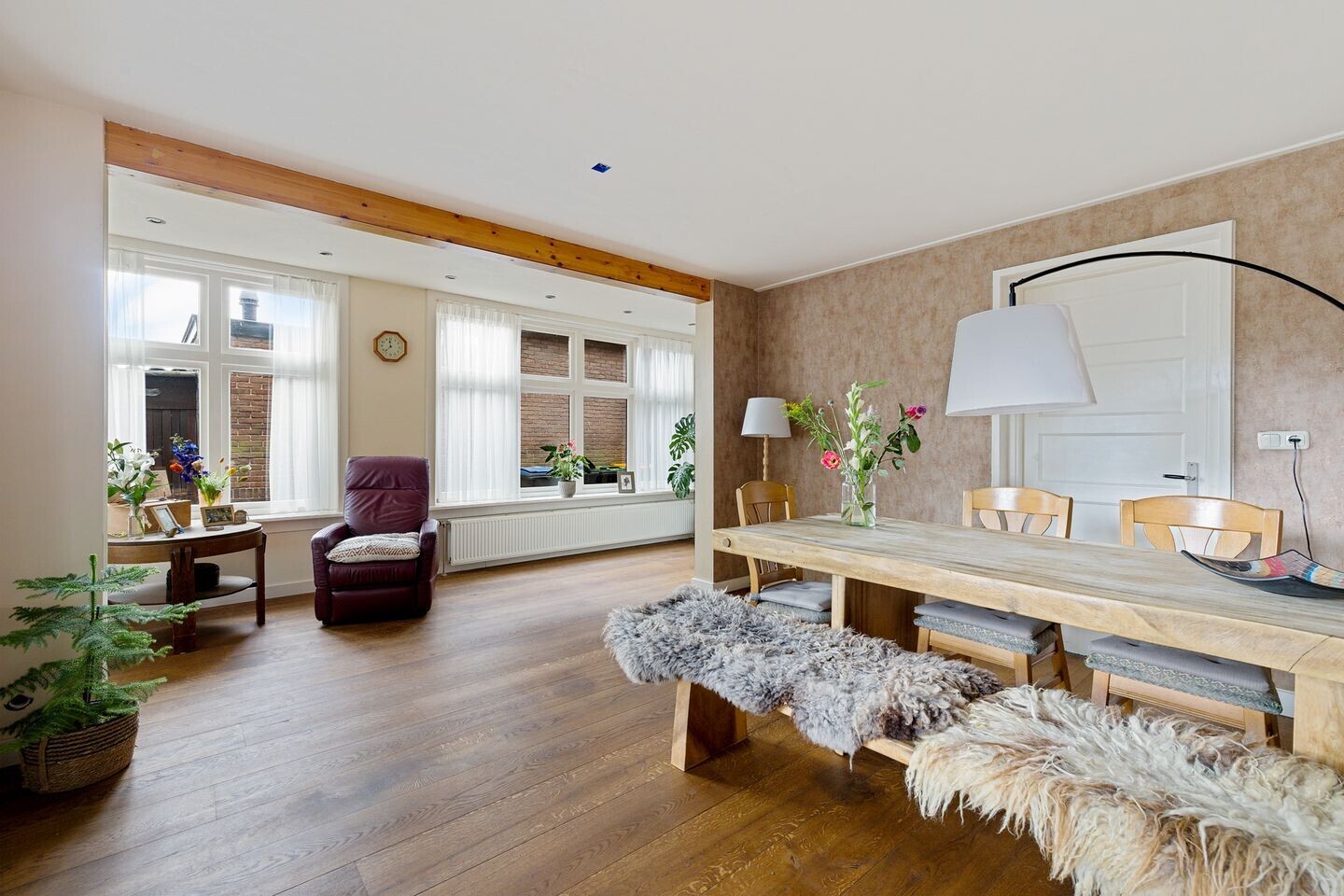 Vrijstaande woning te koop: Esstraat 1, Assen