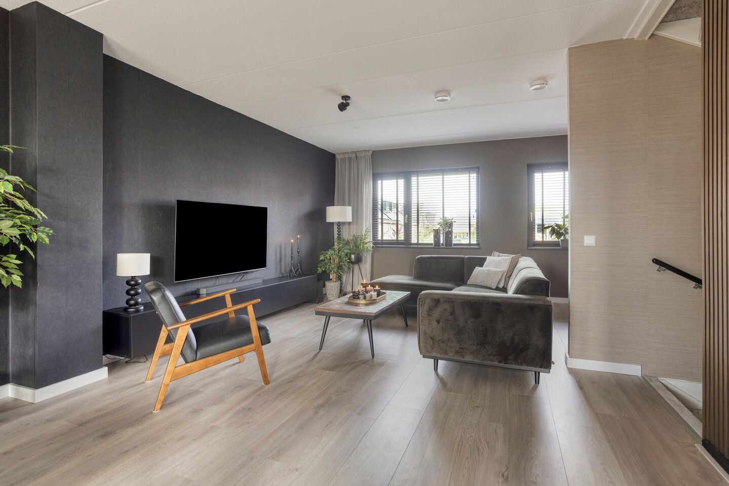 Tussenwoning te koop: Veemarktzicht 31, Assen