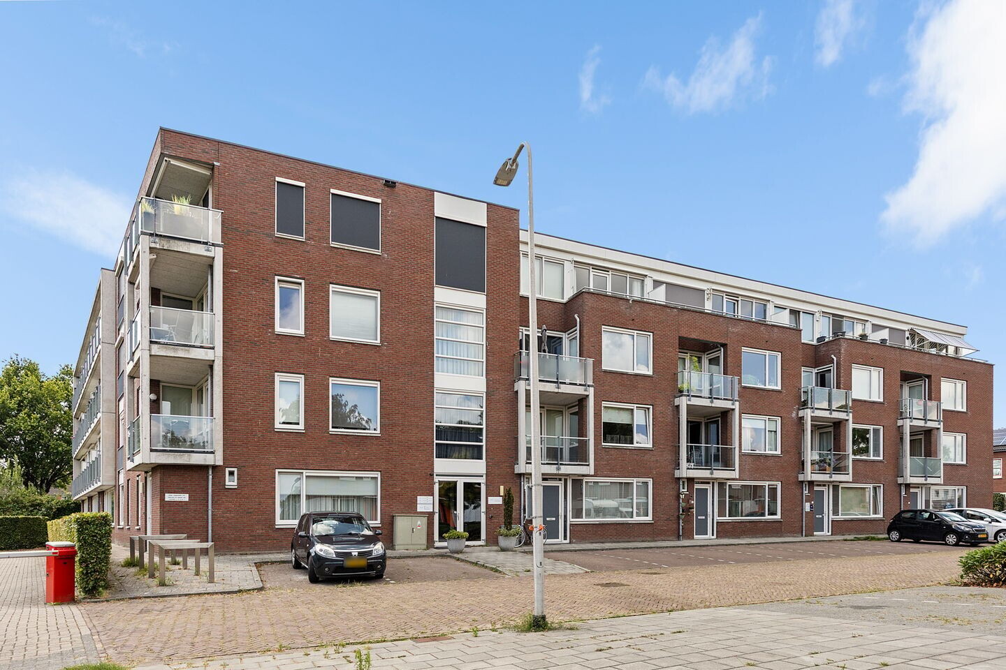 Appartement te koop: Mr. S. van Houtenstraat 17, Assen