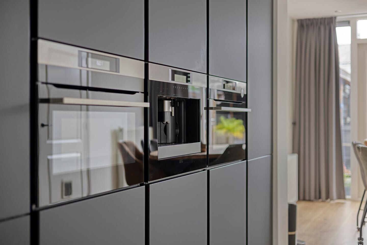 Tussenwoning te koop: Prins Willemstraat 8, Assen
