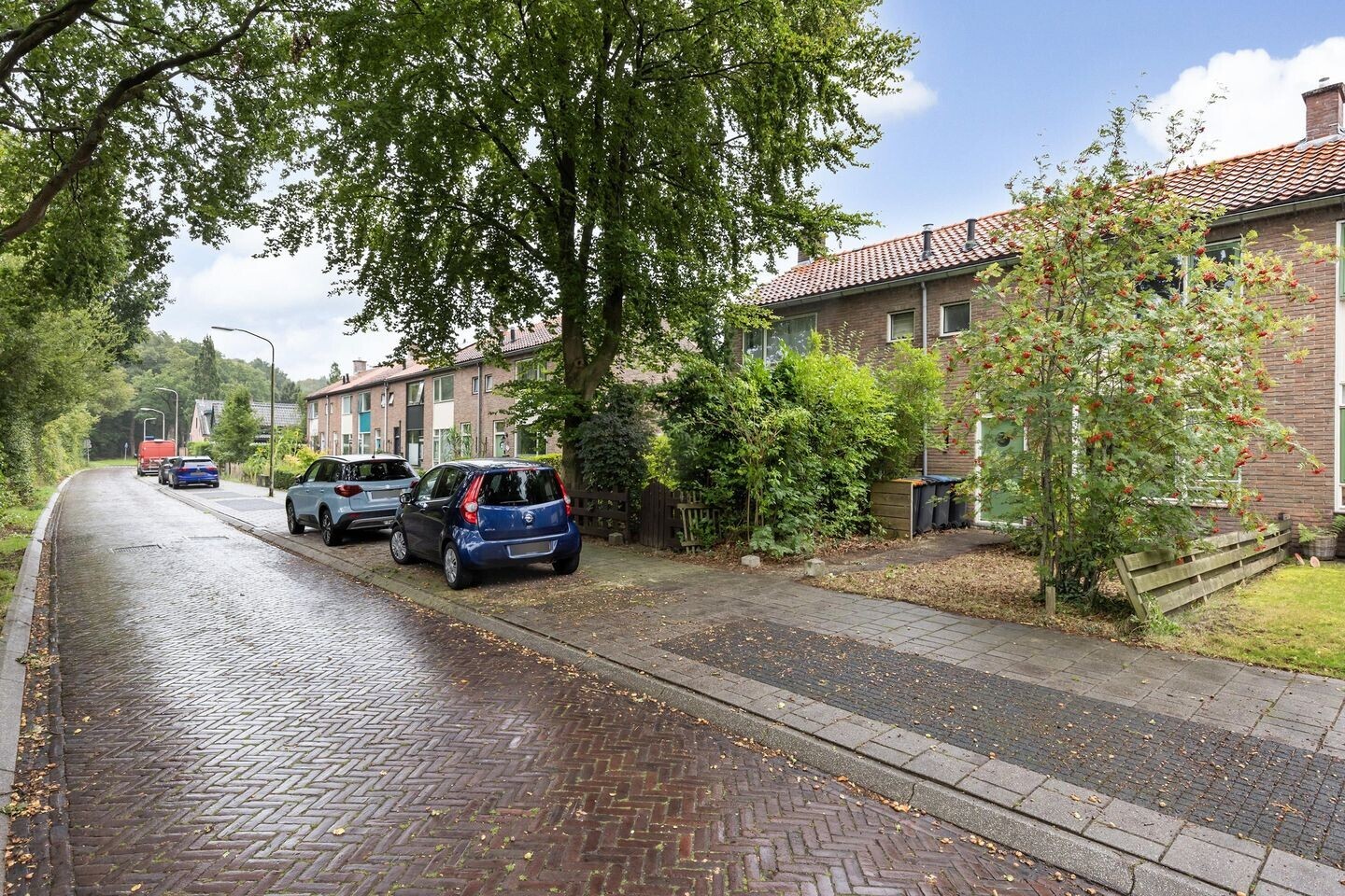 Tussenwoning te koop: Marisstraat 17, Assen