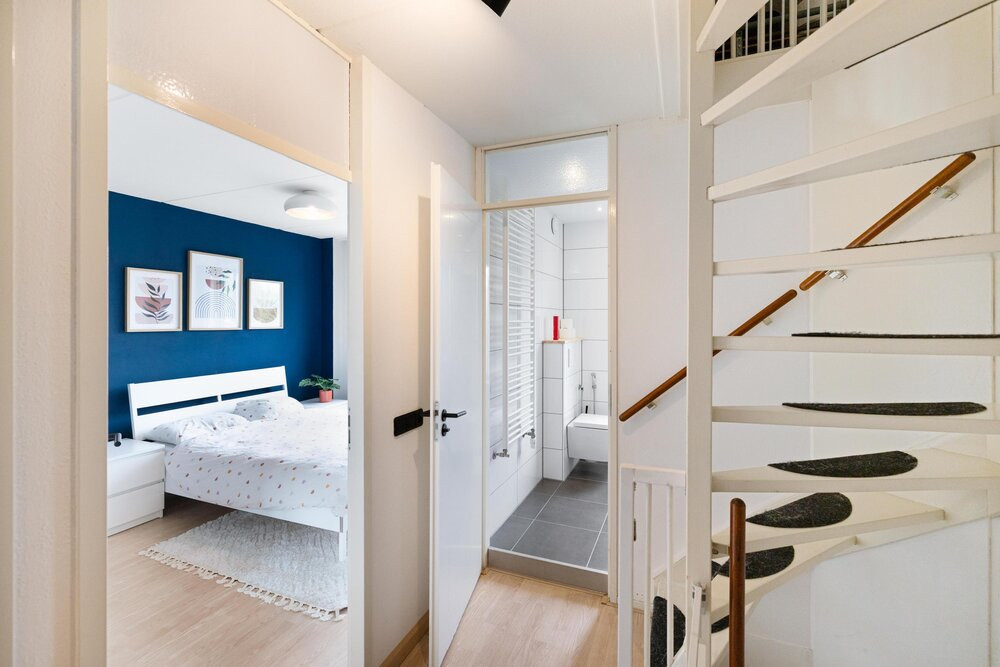 Tussenwoning te koop: Naoberdreef 53, Assen