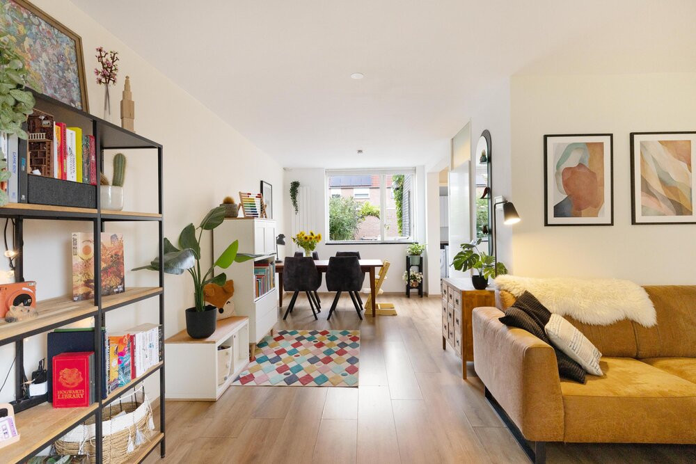 Tussenwoning te koop: Naoberdreef 53, Assen