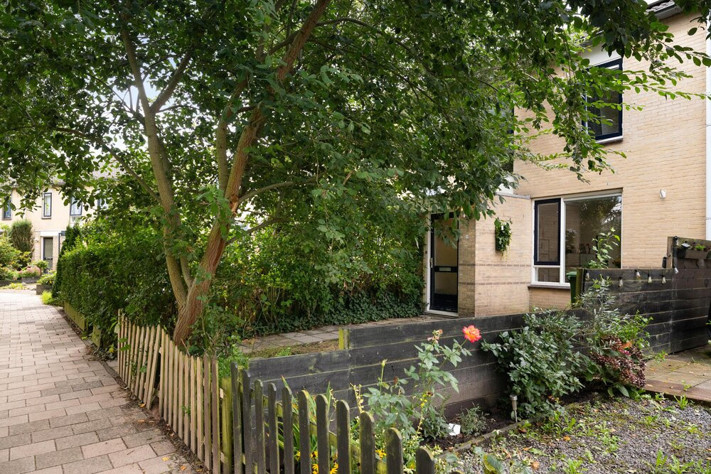 Tussenwoning te koop: Naoberdreef 53, Assen