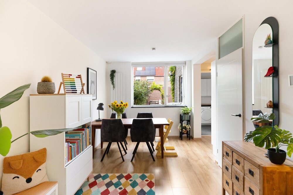 Tussenwoning te koop: Naoberdreef 53, Assen