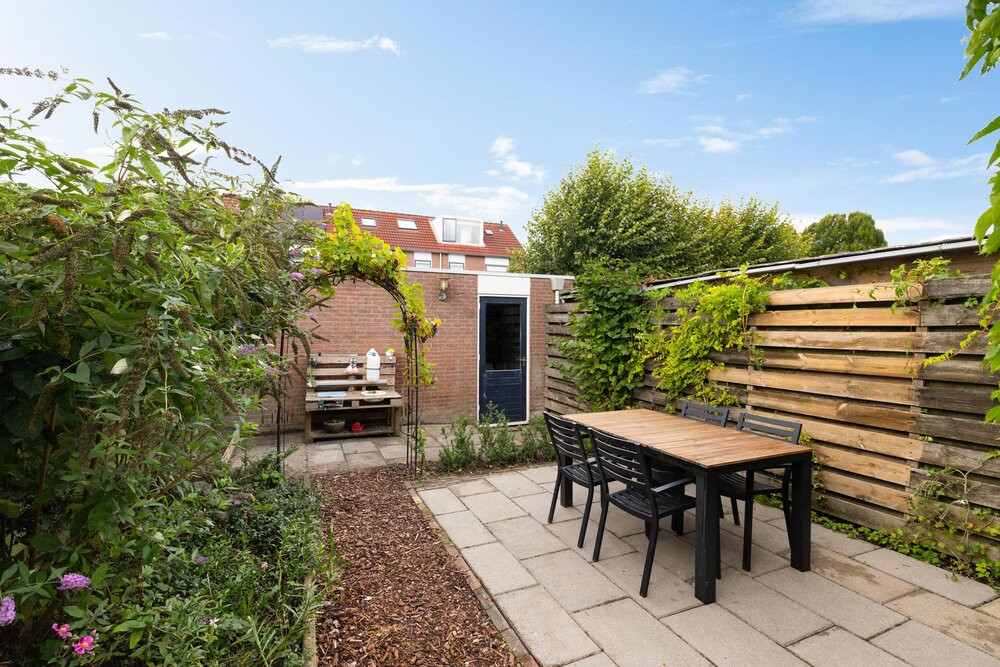 Tussenwoning te koop: Naoberdreef 53, Assen