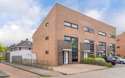 Huis te koop Kristalstoep 88