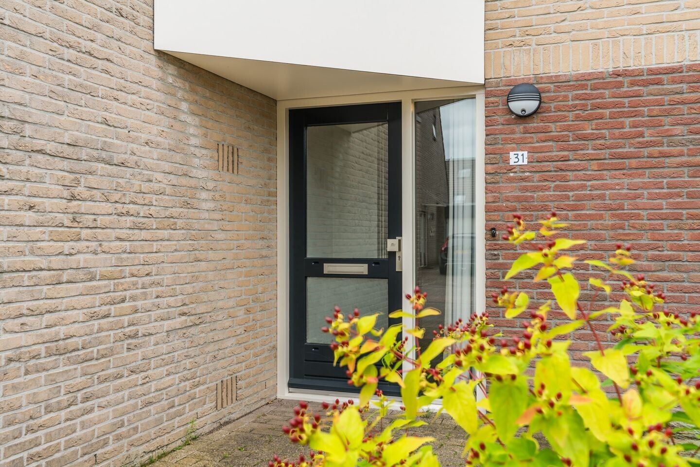 Tussenwoning te koop: Vossenslag 31, Assen