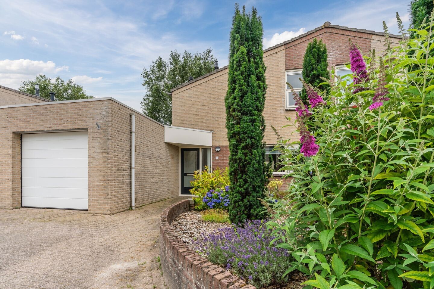 Tussenwoning te koop: Vossenslag 31, Assen