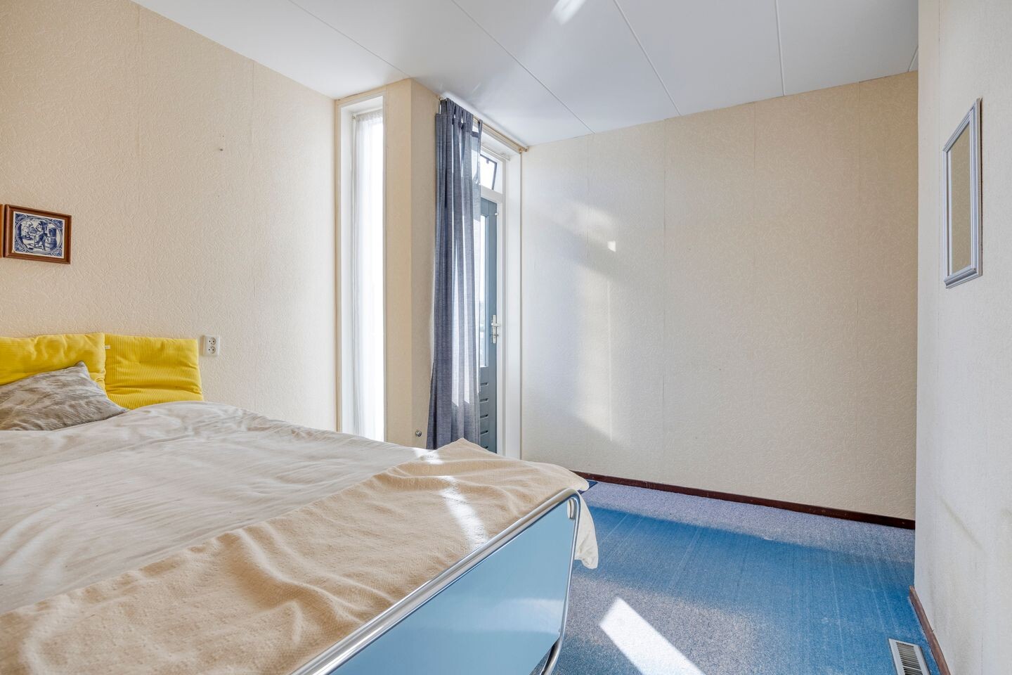 Twee-onder-één-kap te koop: Zandhamel 8, Assen