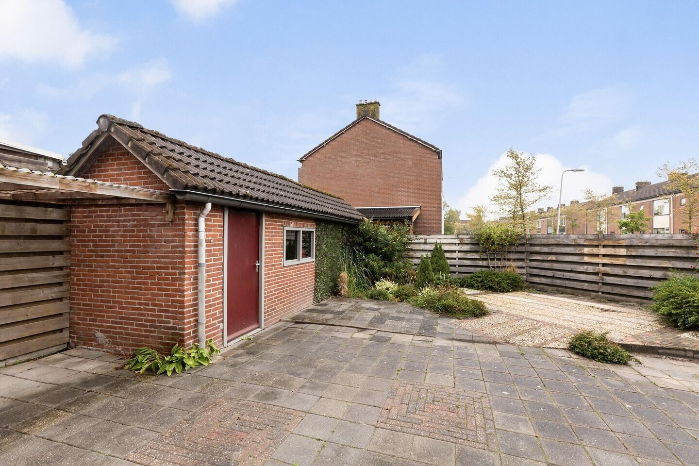 Hoekwoning te koop: Vredeveldseweg 41, Assen