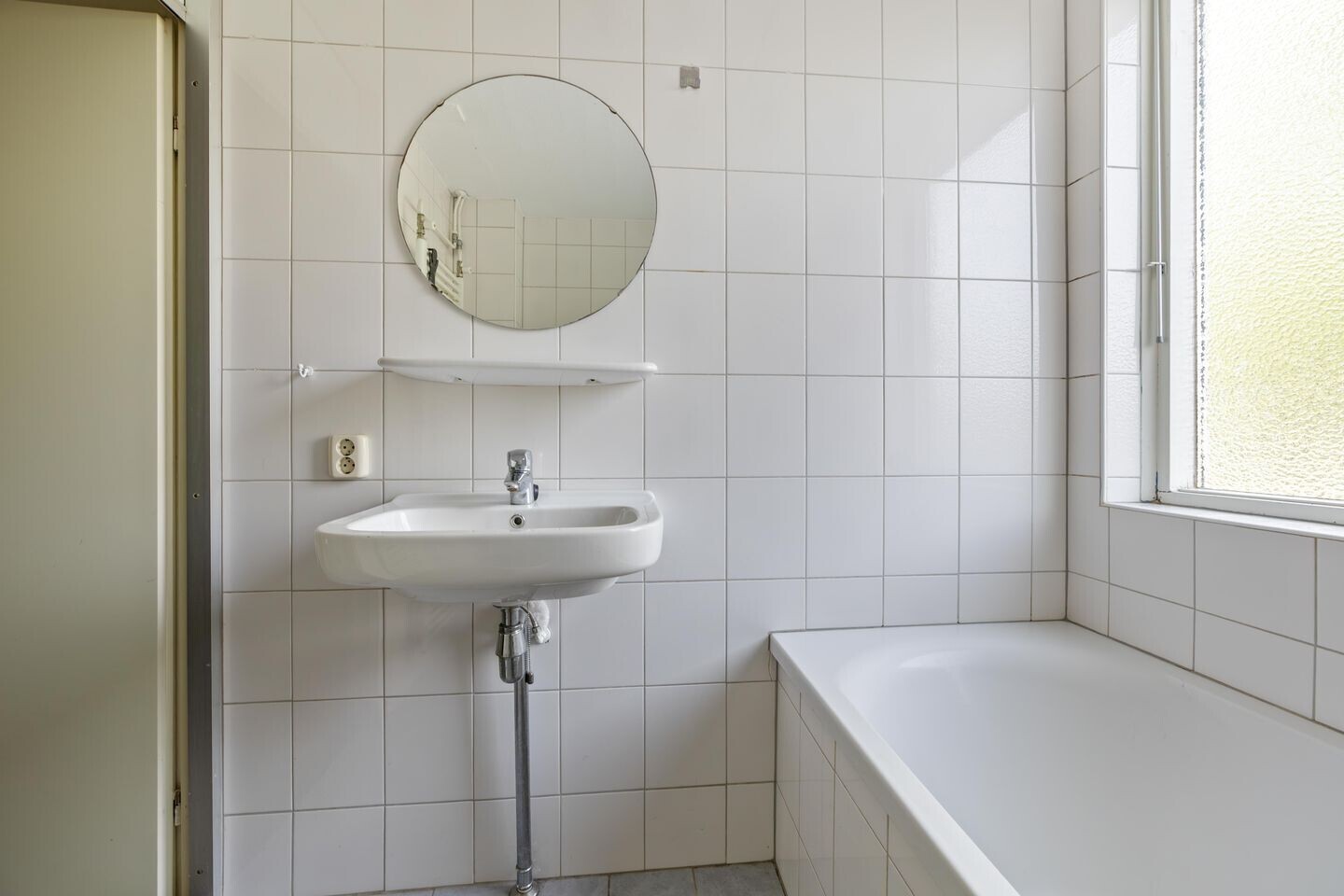 Tussenwoning te koop: Kennemerland 133, Assen