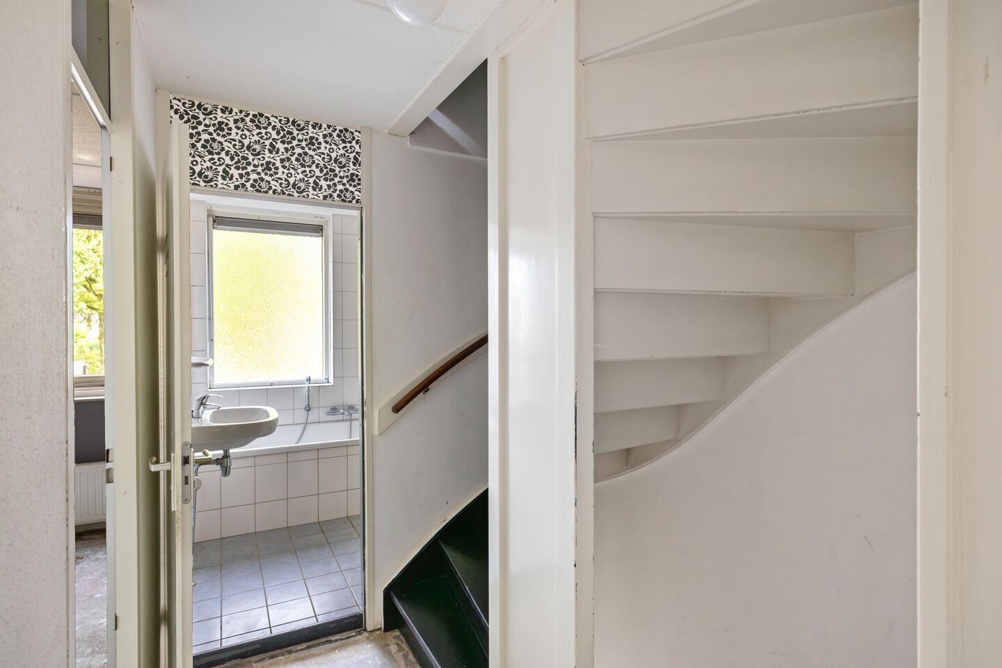 Tussenwoning te koop: Kennemerland 133, Assen