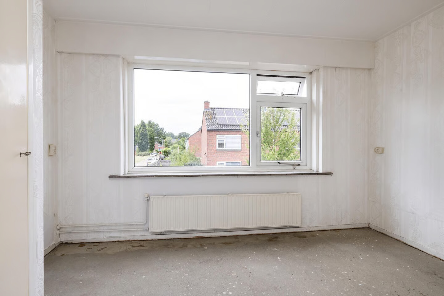 Tussenwoning te koop: Benthem Reddingiusstraat 28, Assen