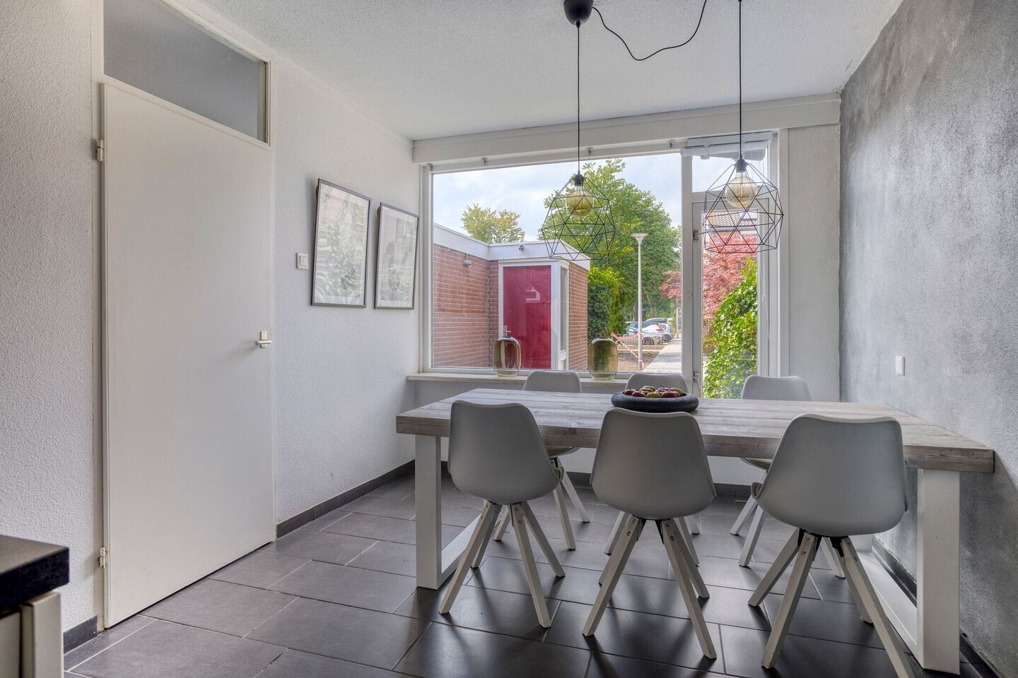 Tussenwoning te koop: Rhônepad 13, Assen