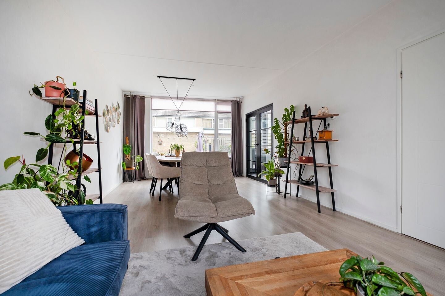 Tussenwoning te koop: Moezelstraat 57, Assen