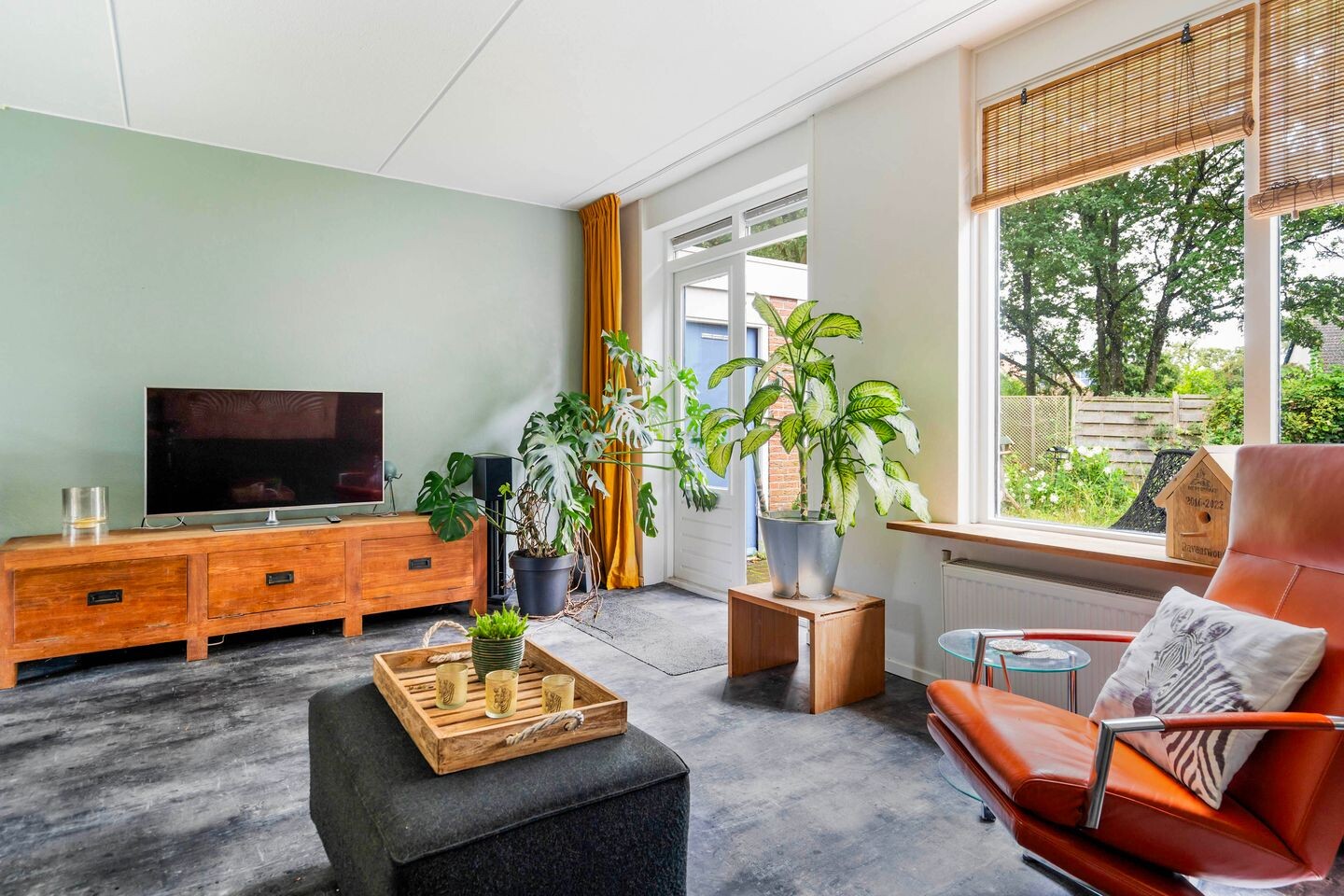 Tussenwoning te koop: Ruiterakker 137, Assen