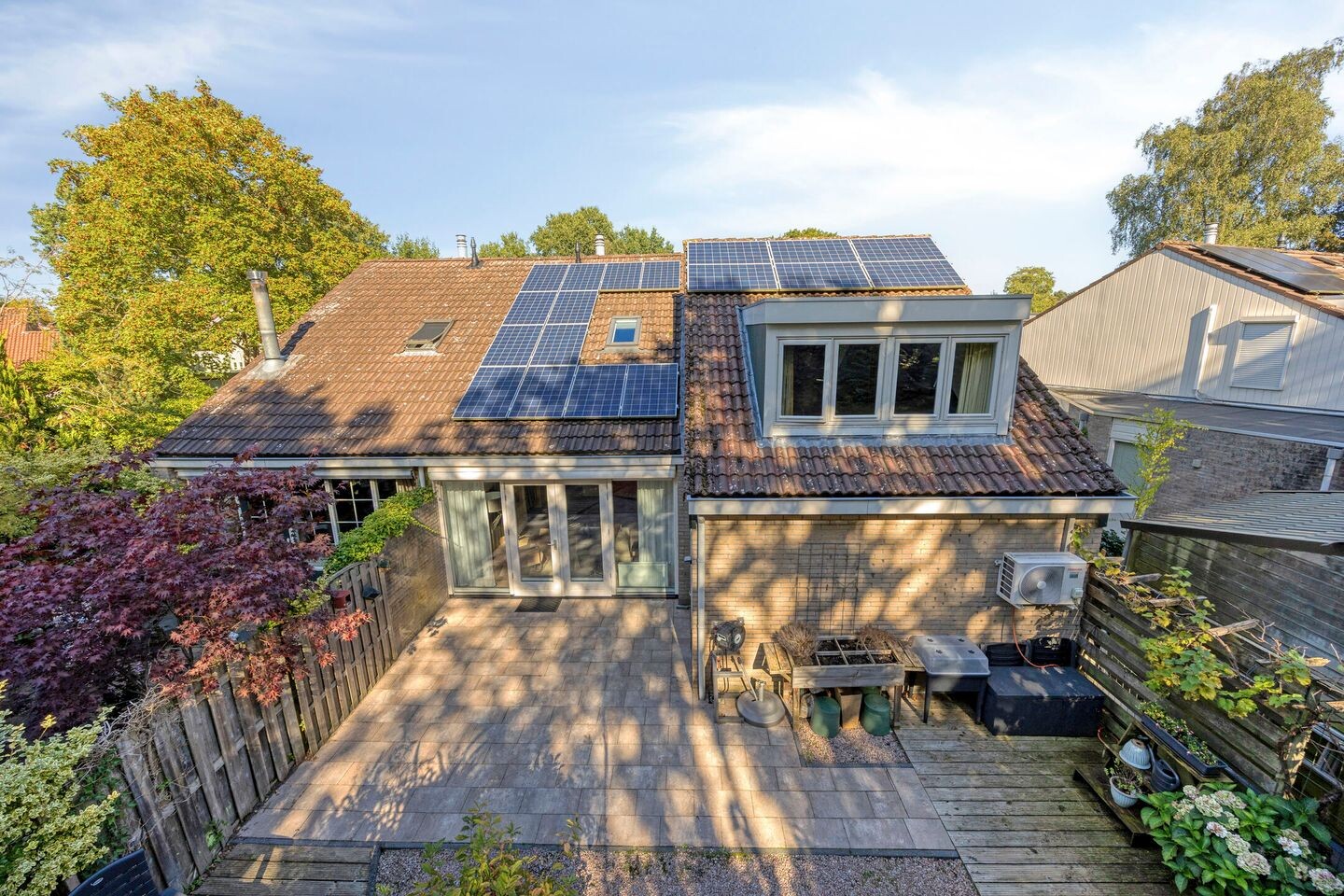 Twee-onder-één-kap te koop: Buitenes 18, Assen