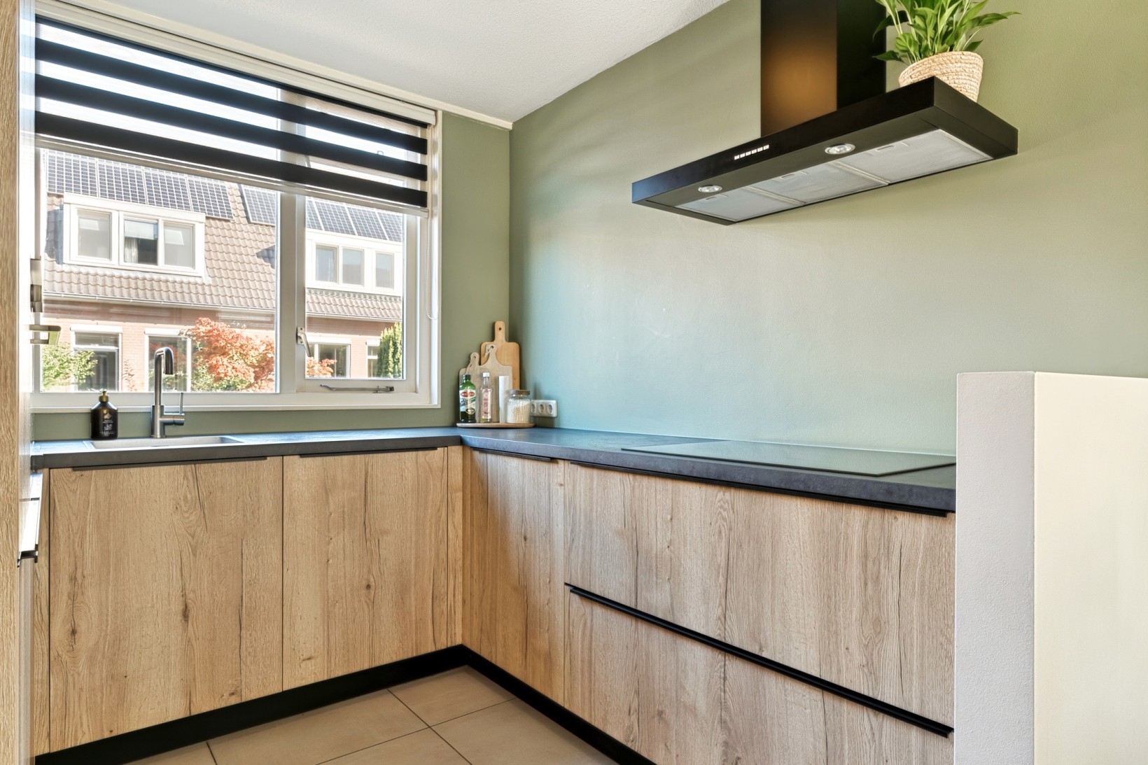 Tussenwoning te koop: Heklanden 17, Assen