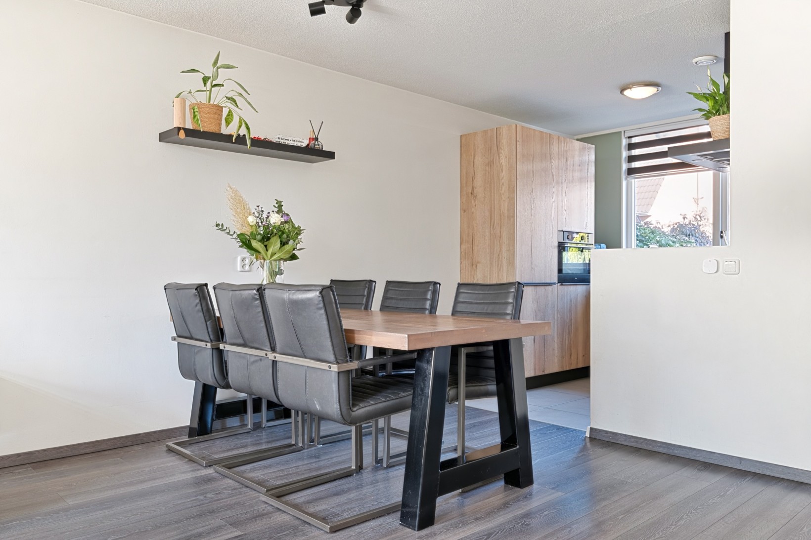 Tussenwoning te koop: Heklanden 17, Assen