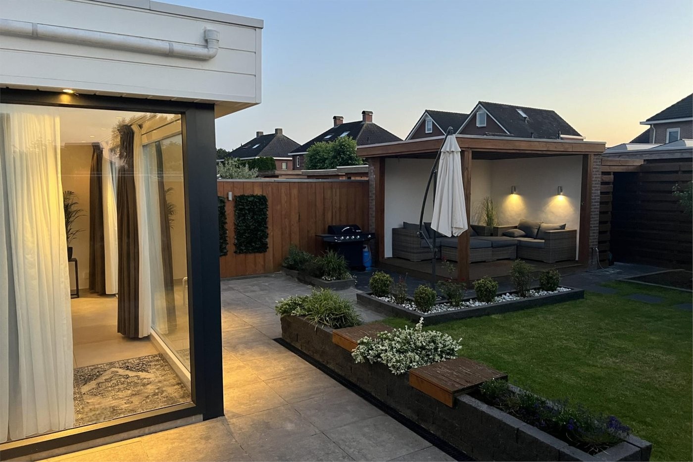 Twee-onder-één-kap te koop: Hertenlaan 78, Assen