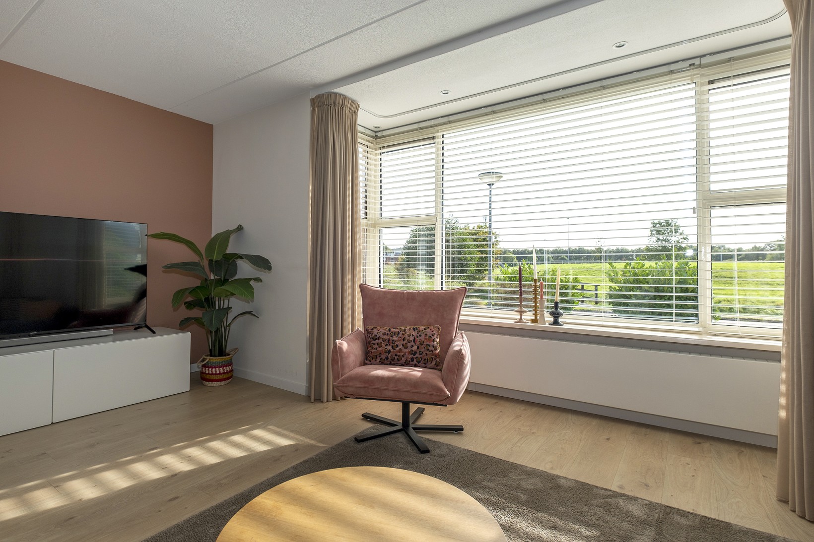 Twee-onder-één-kap te koop: Hertenlaan 88, Assen