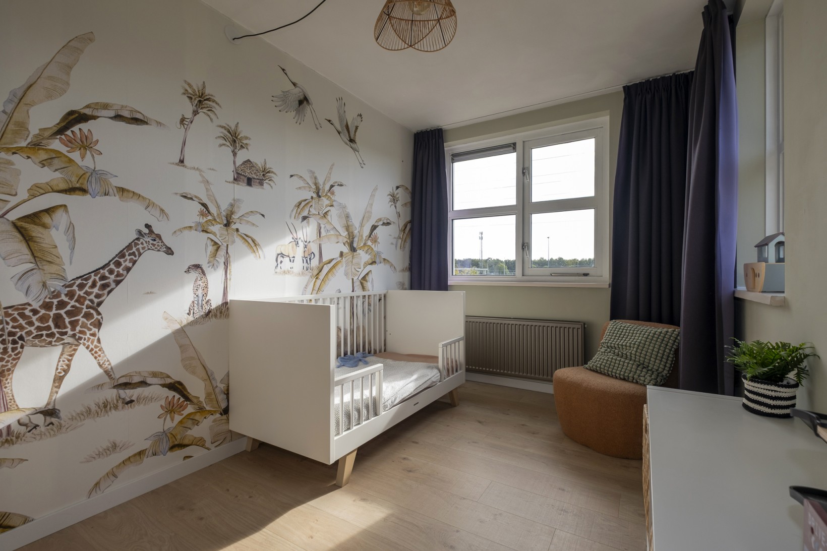 Twee-onder-één-kap te koop: Hertenlaan 88, Assen