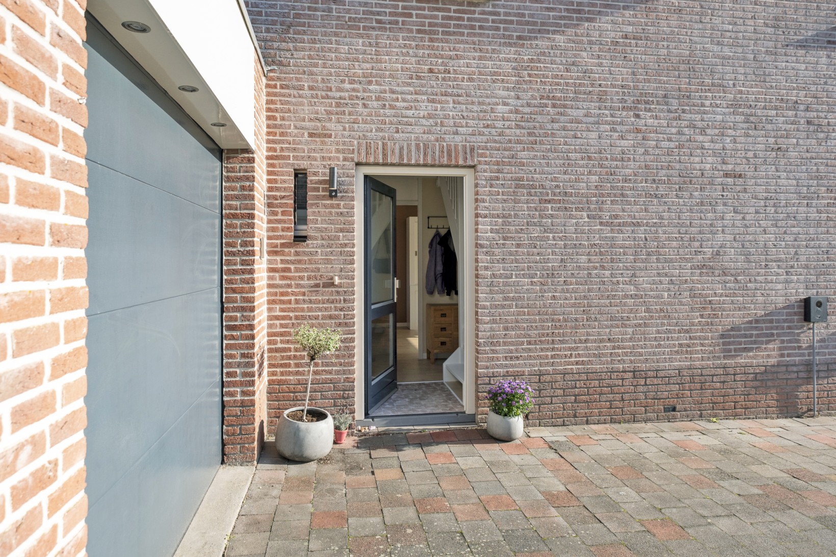Twee-onder-één-kap te koop: Hertenlaan 88, Assen