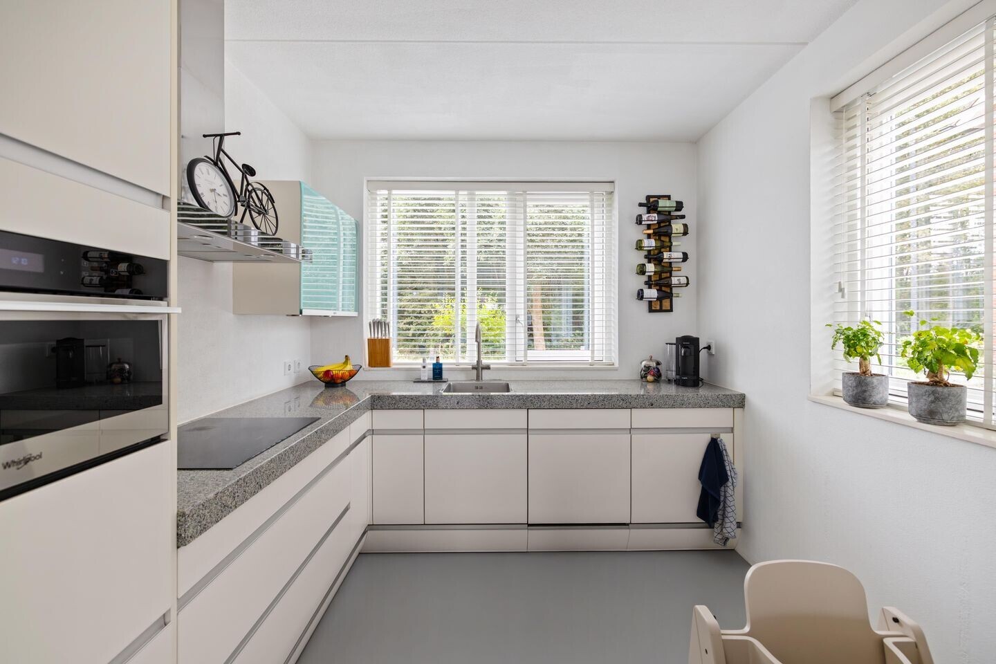 Hoekwoning te koop: Bostulp 12, Assen