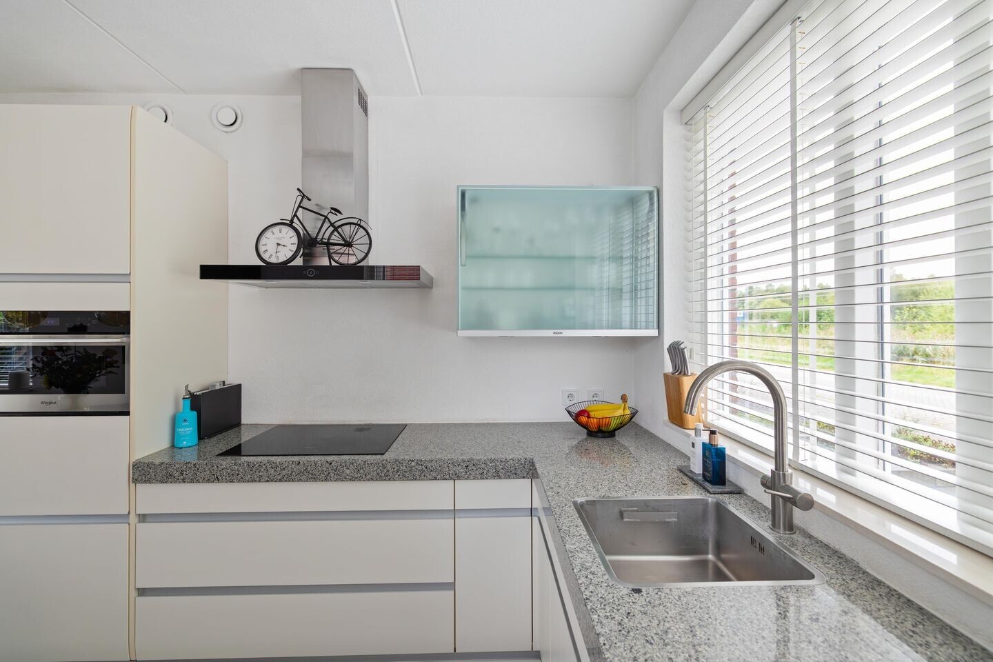 Hoekwoning te koop: Bostulp 12, Assen
