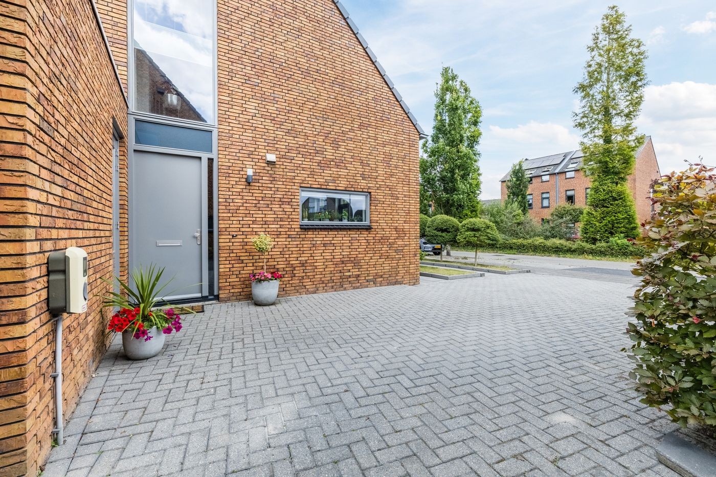 Twee-onder-één-kap te koop: Bosrank 55, Assen