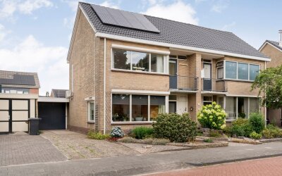 Korhoenlaan 13
