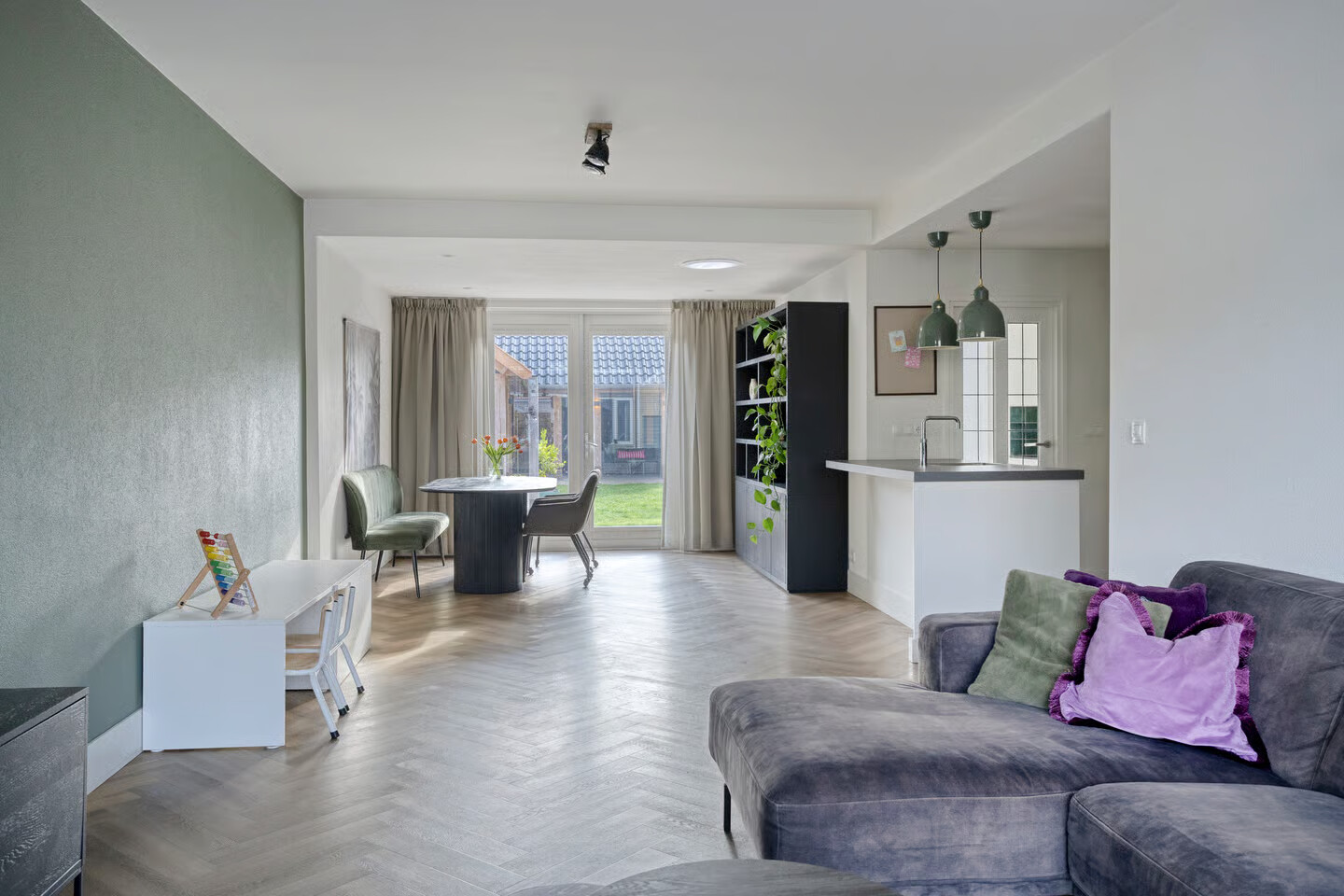 Twee-onder-één-kap te koop: Schotelkamp 14, Hooghalen