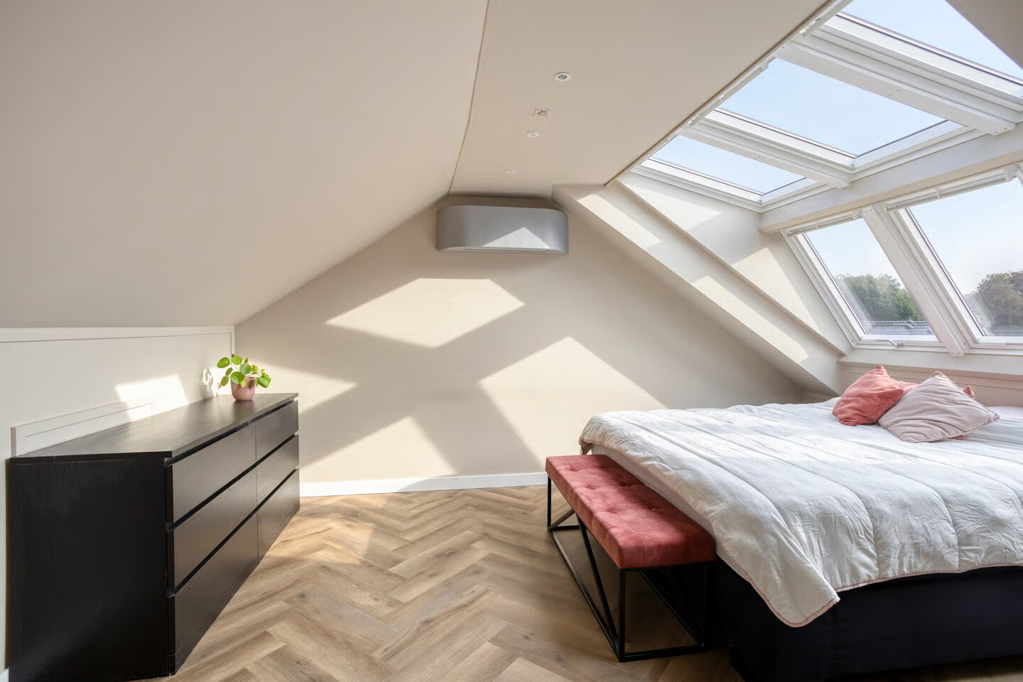 Twee-onder-één-kap te koop: Schotelkamp 14, Hooghalen