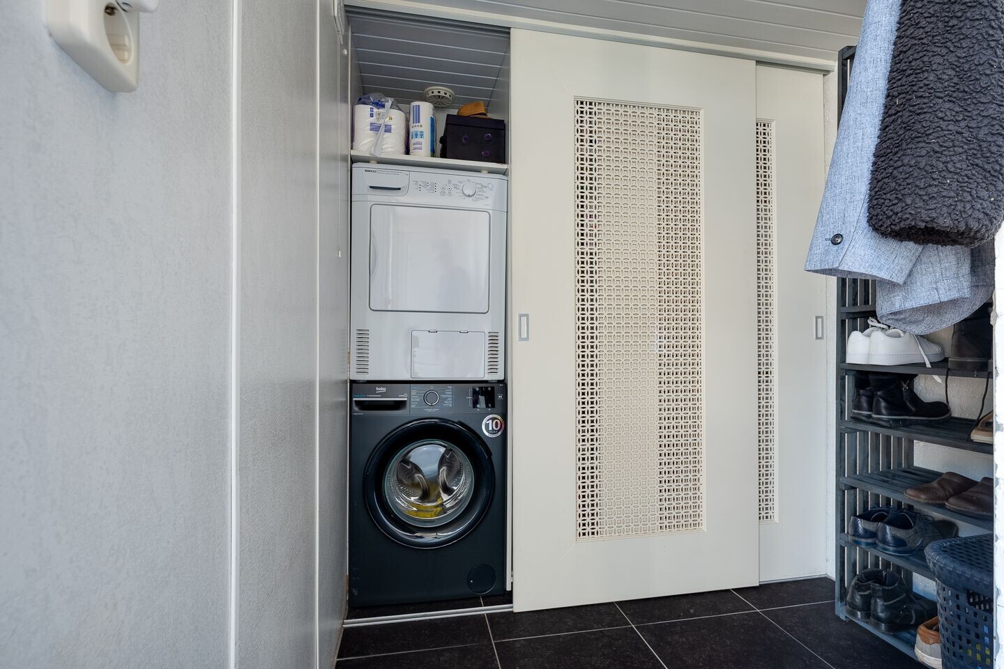 Hoekwoning te koop: Rozenstraat 89, Bovensmilde