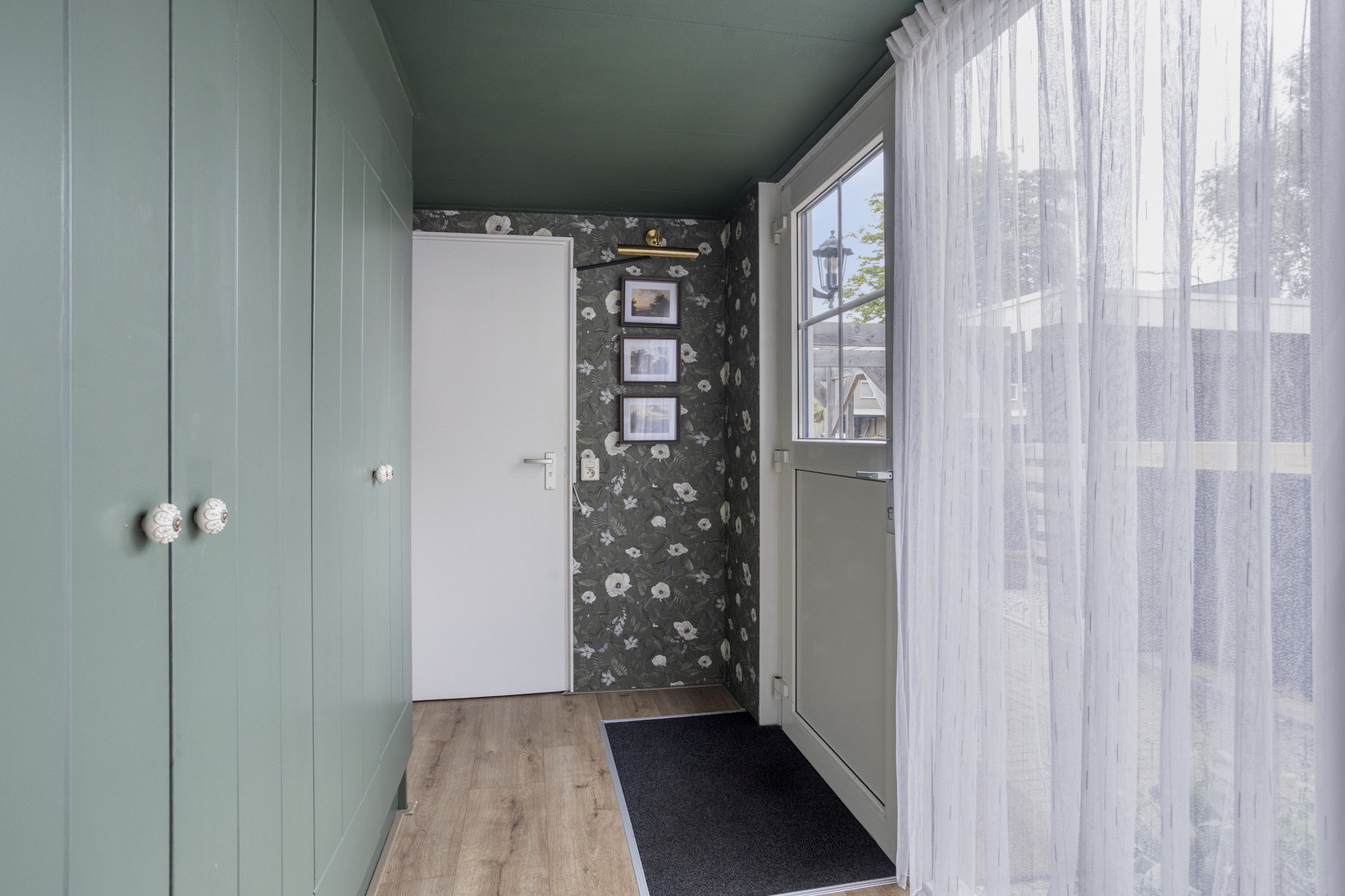 Tussenwoning te koop: Rozenstraat 22, Bovensmilde