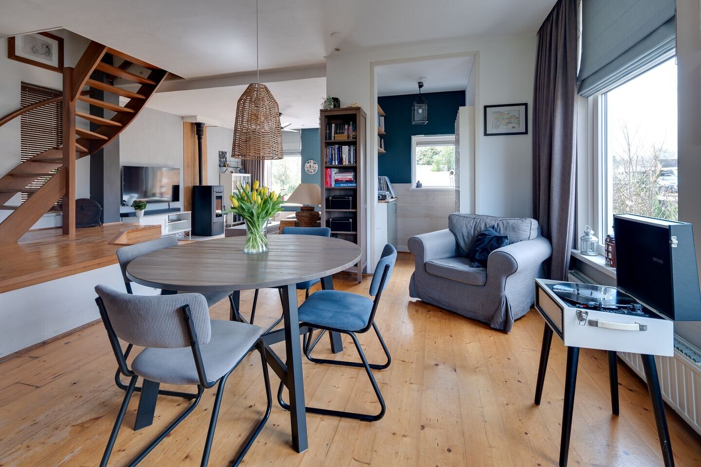 Vrijstaande woning te koop: Hoofdweg 234, Bovensmilde