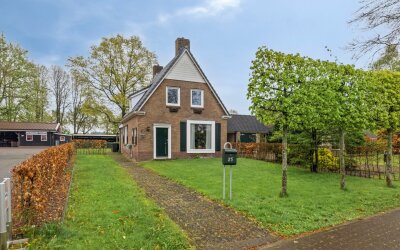Hoofdstraat 25