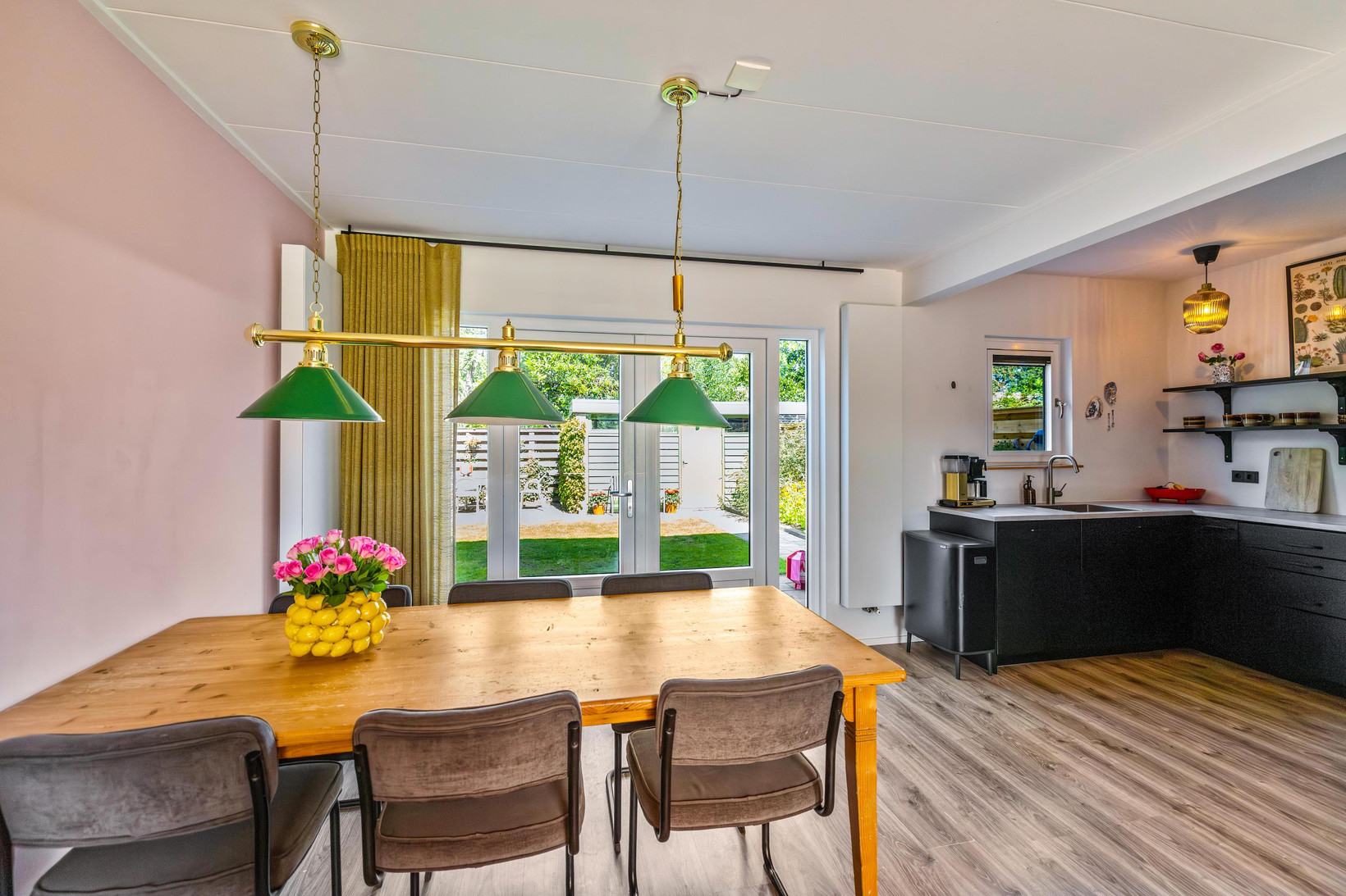 Hoekwoning te koop: Oude Dijk 10, Zuidlaren