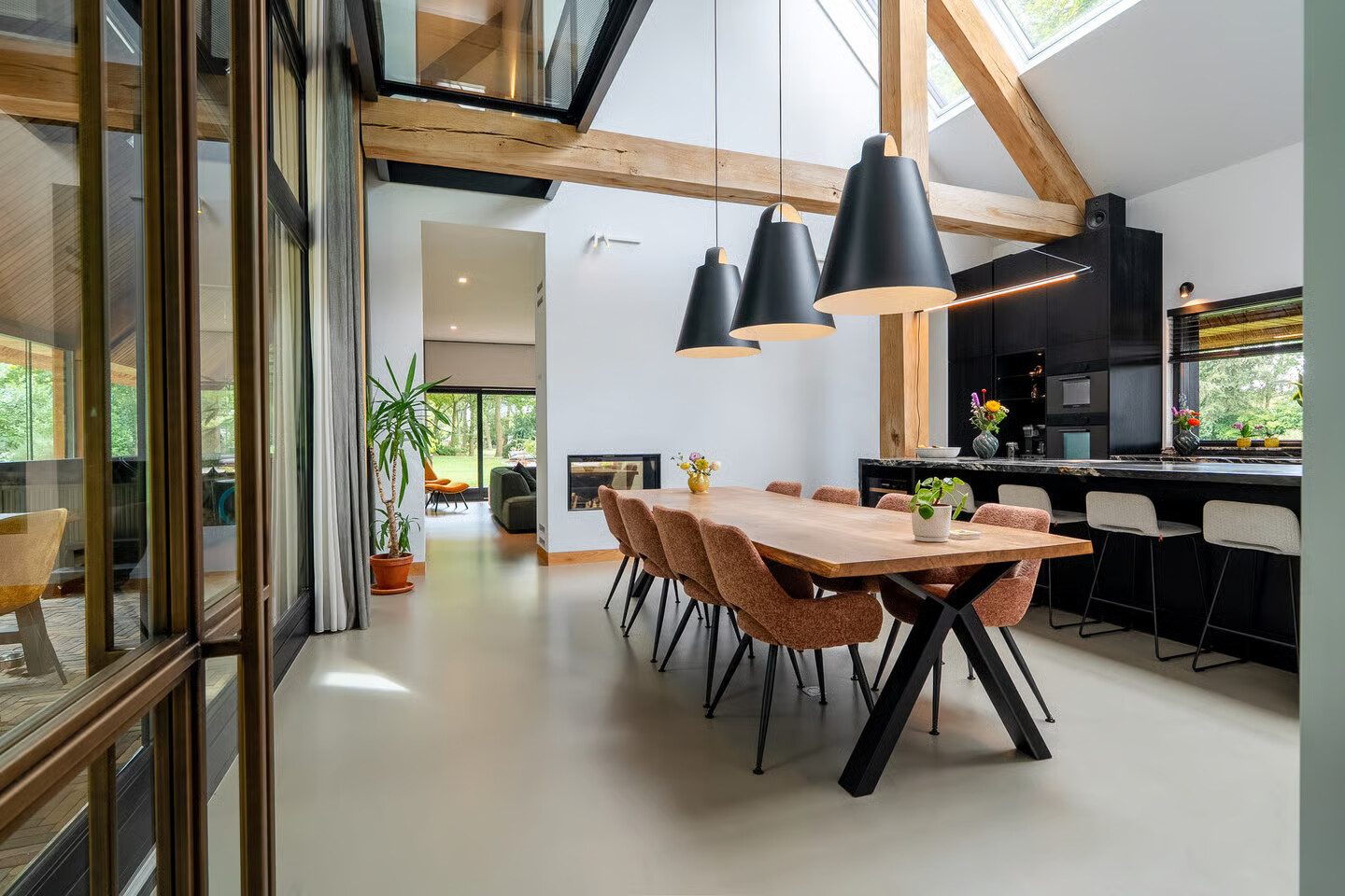 Vrijstaande woning te koop: Dorpsstraat 28, Zuidlaarderveen