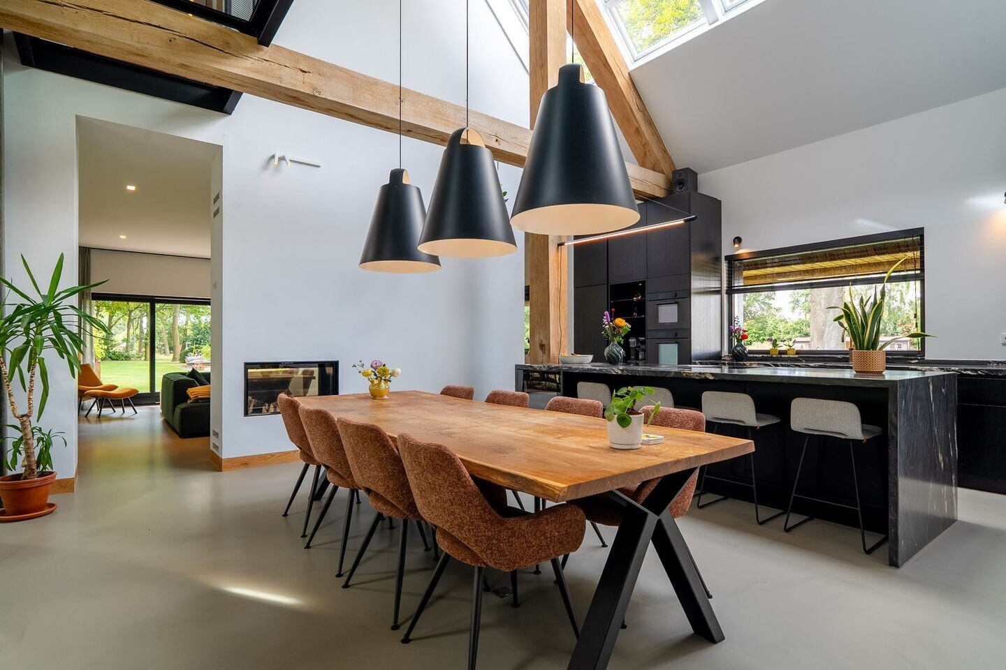 Vrijstaande woning te koop: Dorpsstraat 28, Zuidlaarderveen