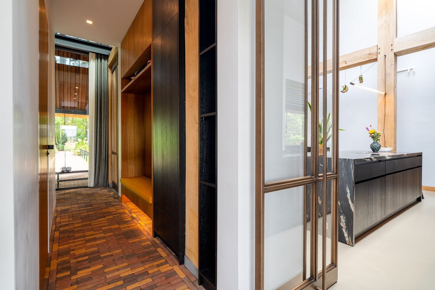 Vrijstaande woning te koop: Dorpsstraat 28, Zuidlaarderveen