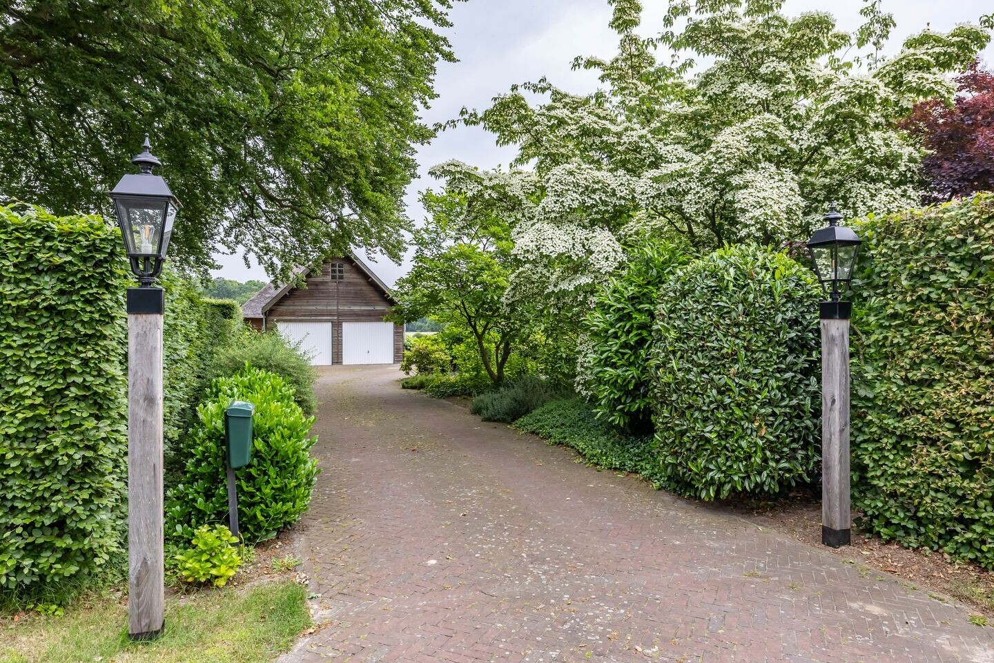 Vrijstaande woning te koop: Groningerstraat 25, Midlaren