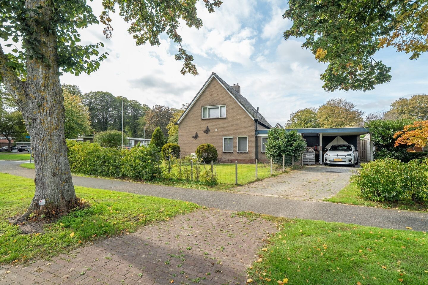 Vrijstaande woning te koop: Nieuwe Holtenweg 2, Vries