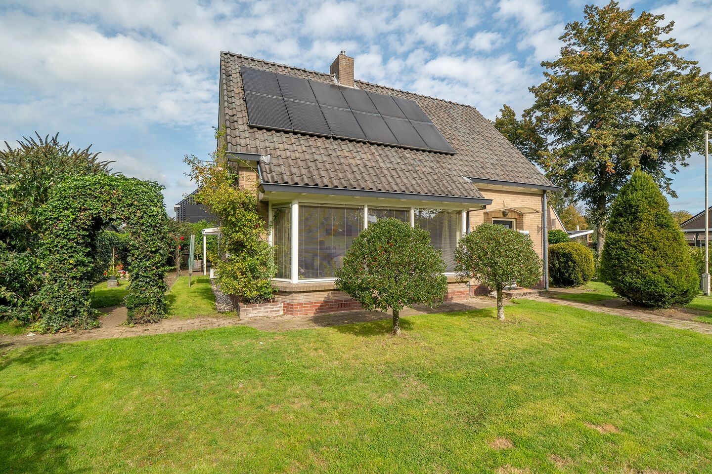 Vrijstaande woning te koop: Nieuwe Holtenweg 2, Vries