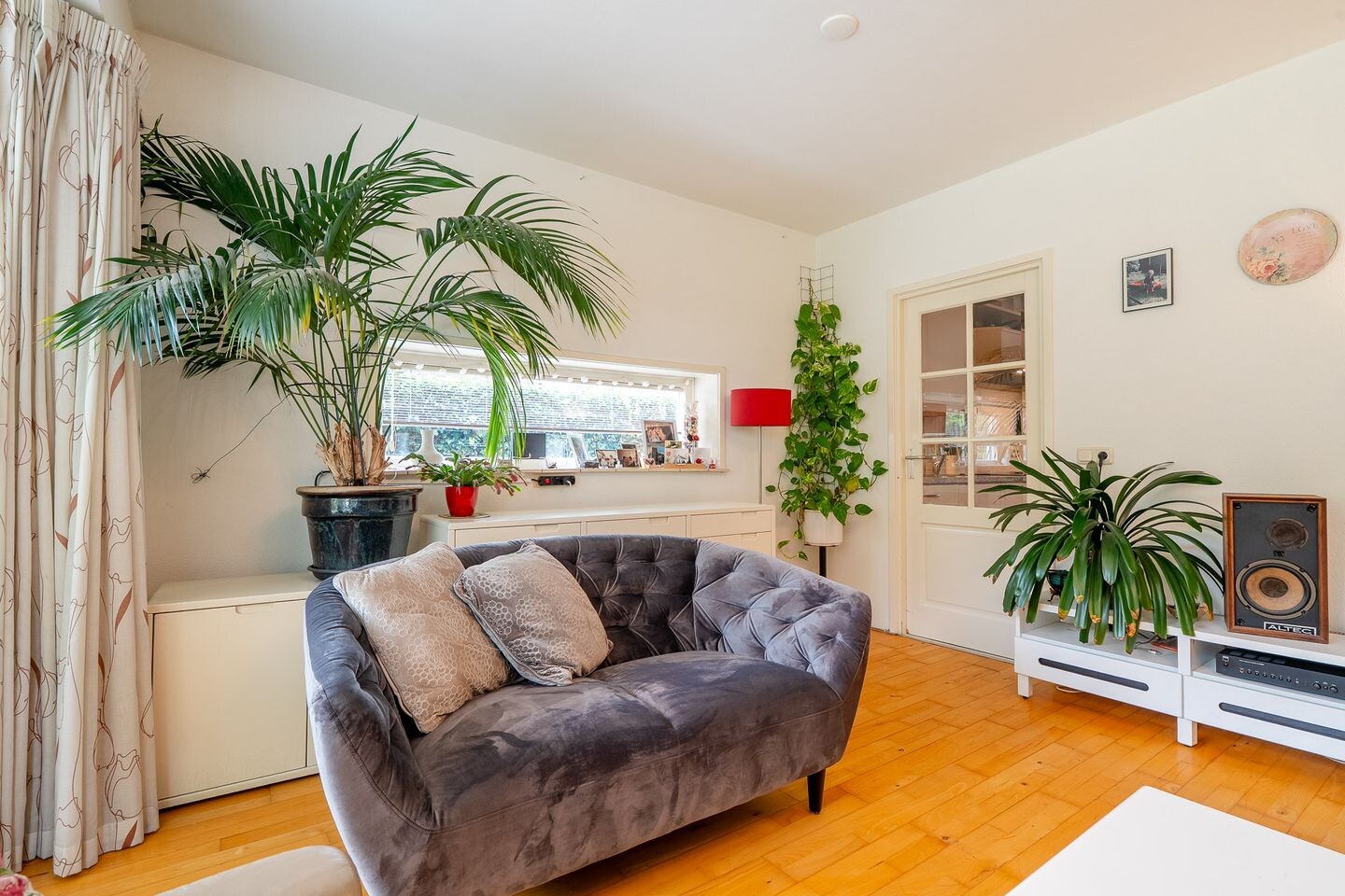 Vrijstaande woning te koop: Nieuwe Holtenweg 2, Vries