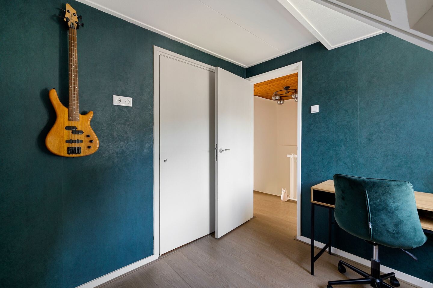 Tussenwoning te koop: Wielewaalstraat 5, Vries