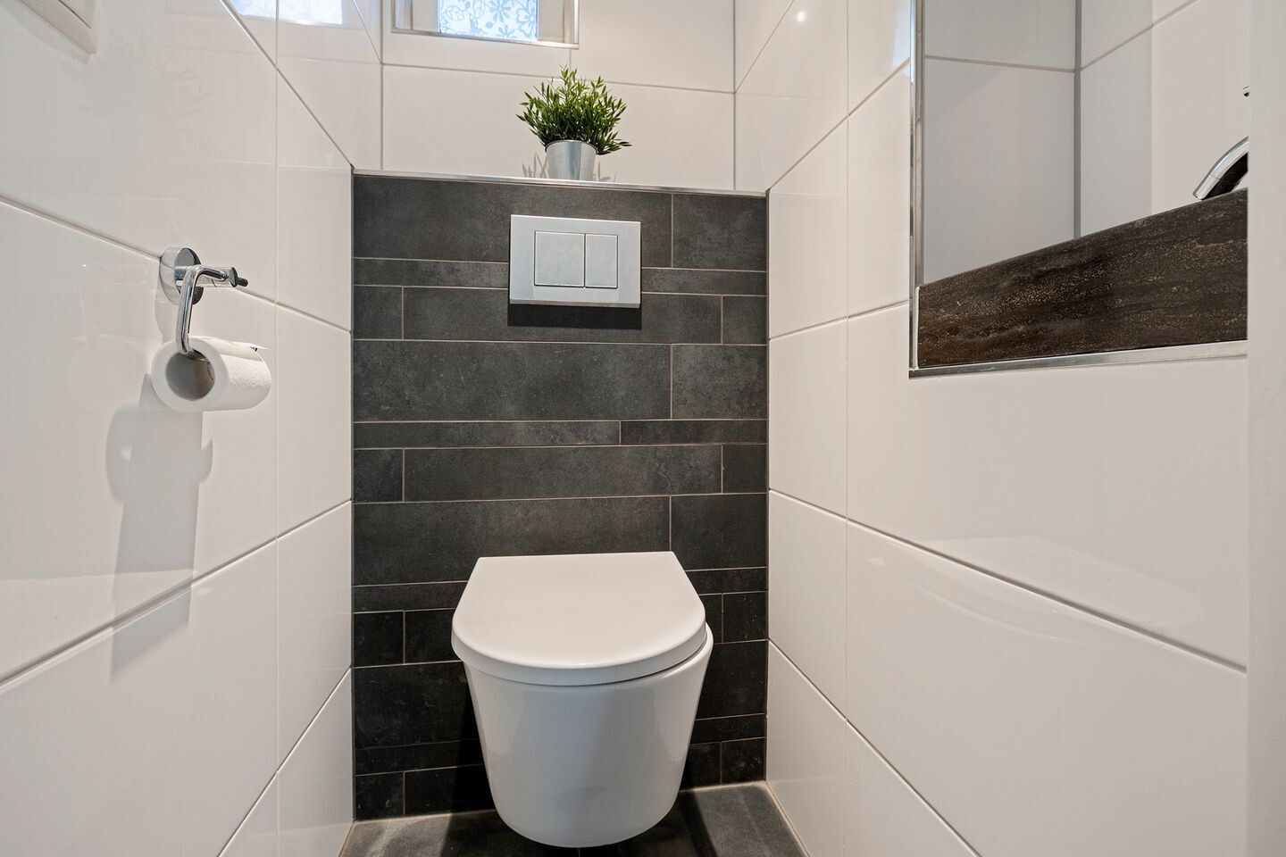 Tussenwoning te koop: Wielewaalstraat 5, Vries
