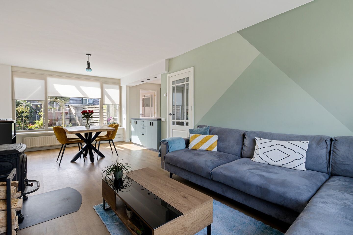 Tussenwoning te koop: Wielewaalstraat 5, Vries
